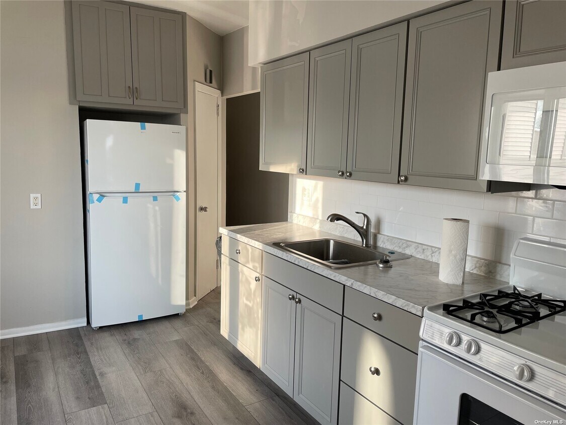 Foto principal - 1012 Oakwood Ave