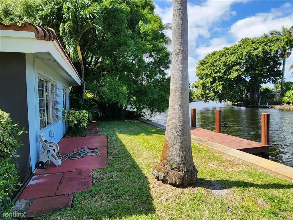 2917 NE 3rd Ave, Wilton Manors, FL 33334 House Rental in Wilton