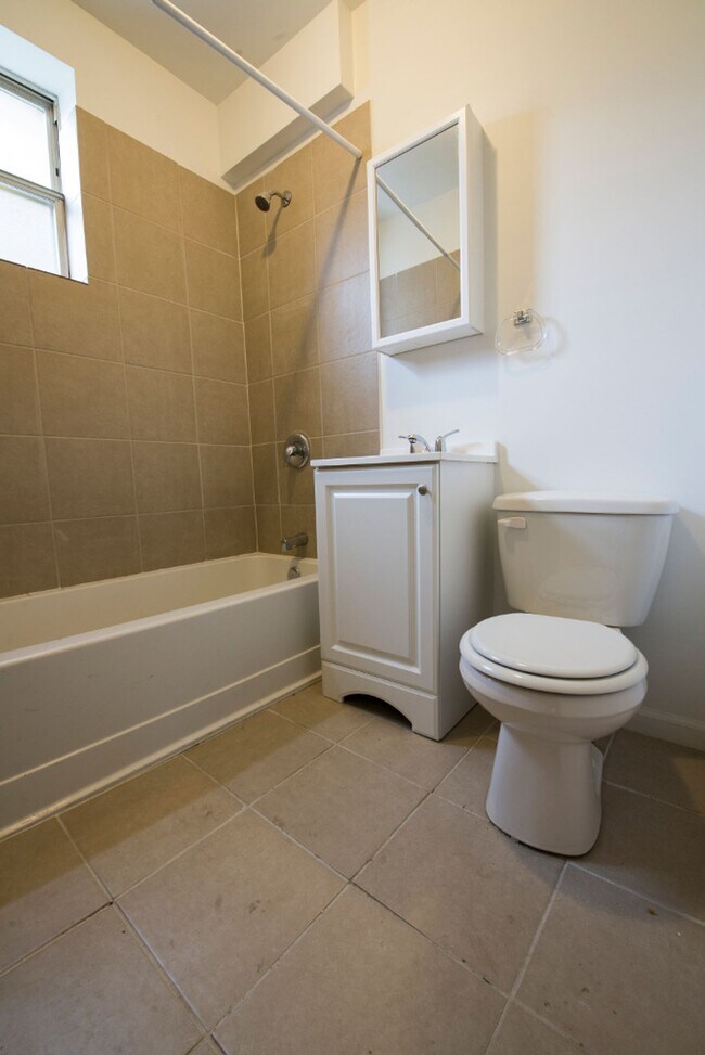 Foto del edificio - 5504-12 S Wabash Ave Chicago, IL 60637