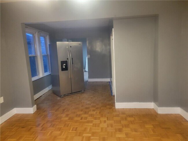 Foto del edificio - 6 Osborn St