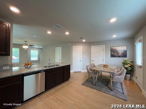 Foto del edificio - 324 Mar Hill St