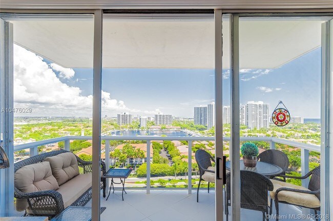 Foto del edificio - EL DORADO CONDO