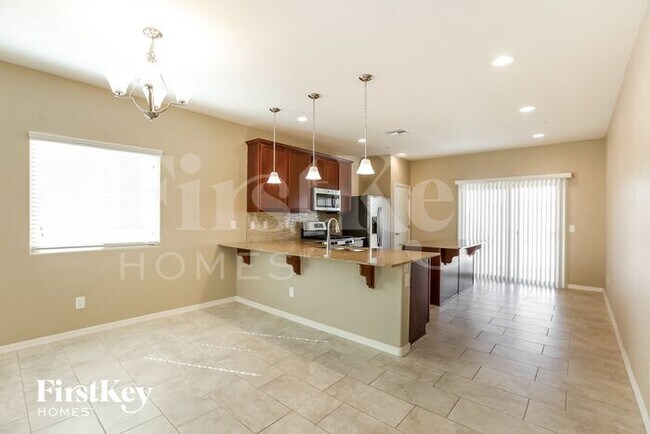 Foto del edificio - 21385 W Monte Vista Rd
