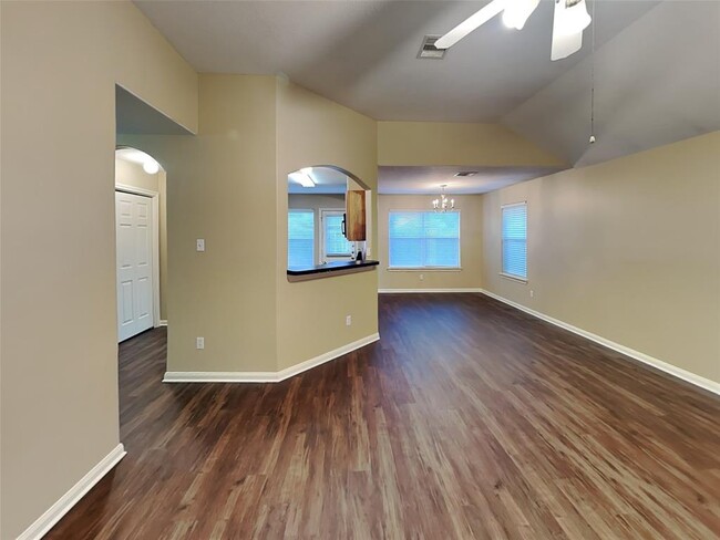 Foto del edificio - 17234 Valemist Ct