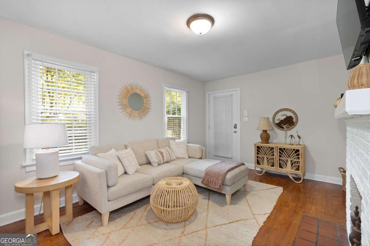 Foto principal - 557 Glenwood Pl SE