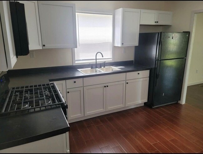 Foto del edificio - 237 Ridgeland Ave