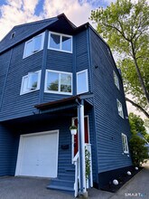 Building Photo - 19 Wadhams Ave