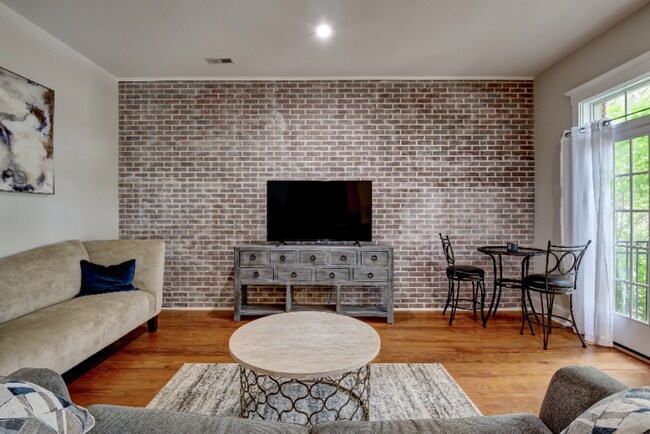 Foto del edificio - 715 N 4th St