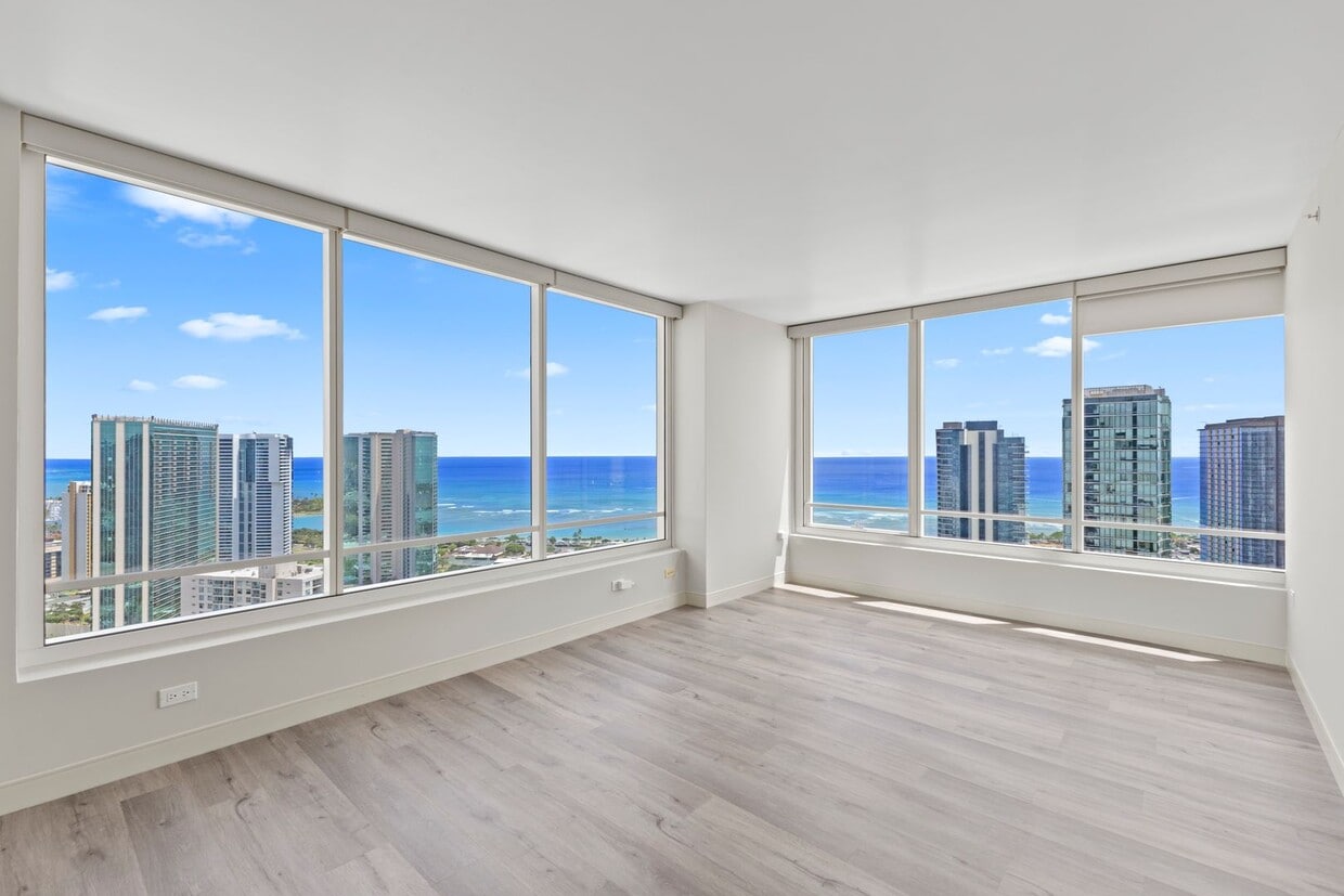 Convenient Urban Living! - Convenient Urban Living!