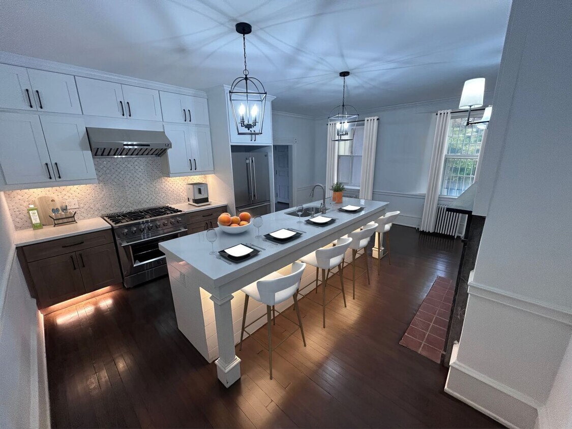 Spacious & Stylish Rental in Newtown Squar... - Spacious & Stylish Rental in Newtown Squar...