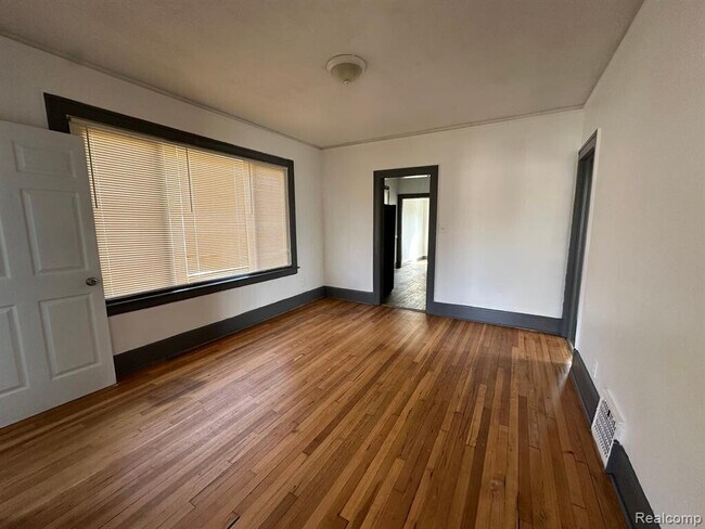 Foto del edificio - 734 Ashland St