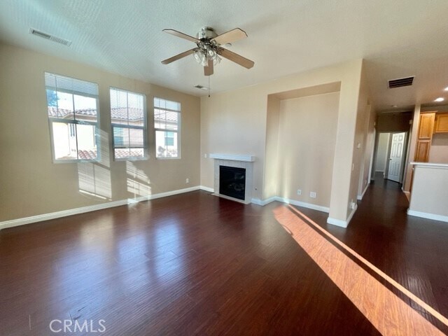 Foto del edificio - 13551 Mashona Ave