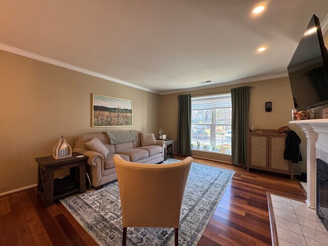 Foto del edificio - Bright And Spacious 2 Bed 2 Bath Condo In Ramblewood At Daventry