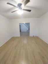 Building Photo - 8 S 20th St