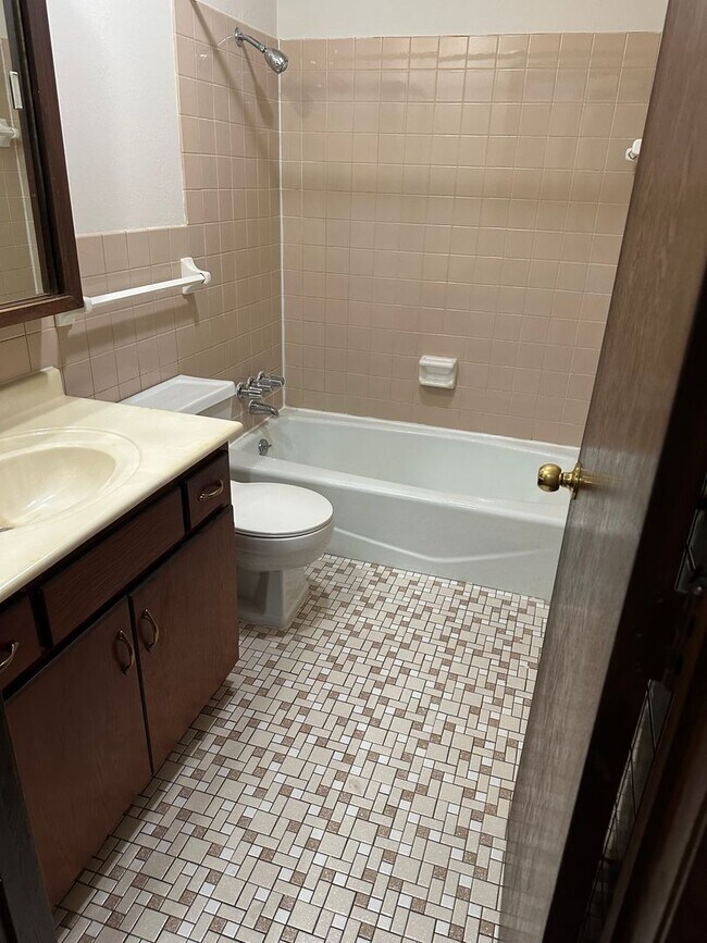 Foto del edificio - Two Bedroom