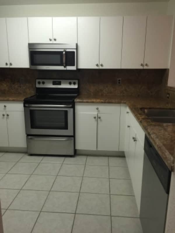 Photo - 10901 NW 83rd St Apartment