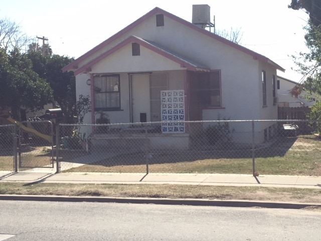 Foto del edificio - 119 Wilson Ave