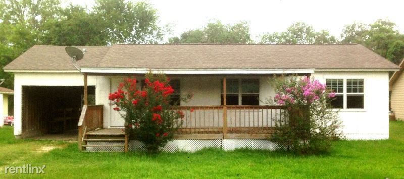 Primary Photo - 3 br, 1 bath House - 205 W Buechman Rd