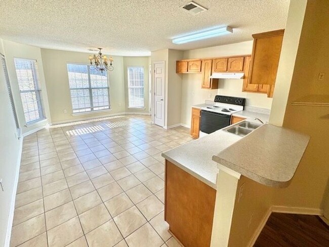 Building Photo - Beautiful Home In Southaven-Availalbe Now!