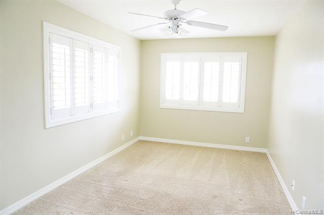 Foto del edificio - 91-214-214 Makaina Pl