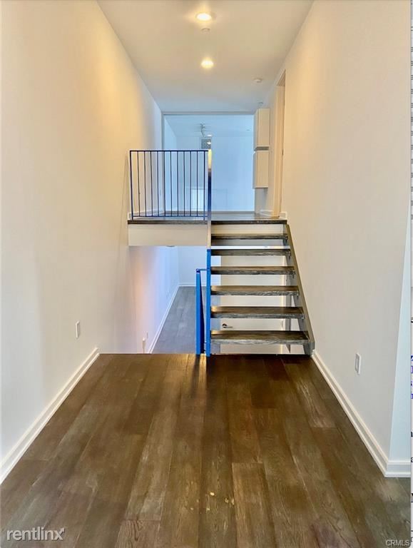 Foto del edificio - 2 br, 2 bath Condo - 751 N Fairfax Ave Unit 1
