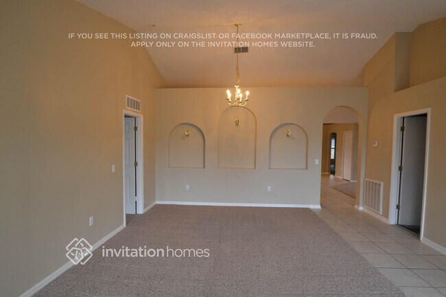 Building Photo - 571 Fort Smith Blvd