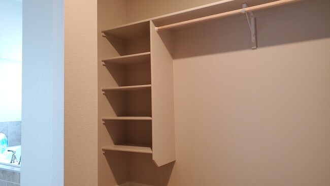 Building Photo - 16918 N Gwinnett Ave