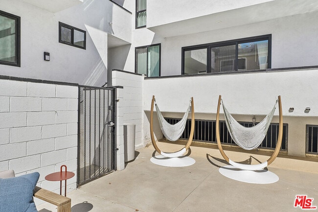 Foto del edificio - 821 3rd St