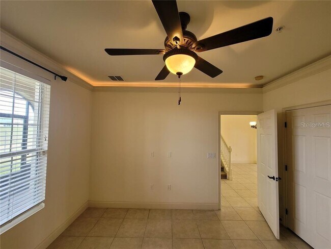 Building Photo - 2780 Bella Vista Dr