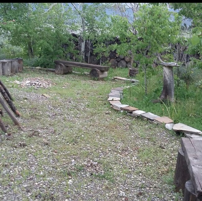 Building Photo - 130 Lilac Dr