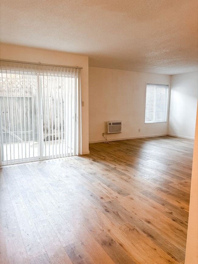 Building Photo - Bonnie Villa Apartments