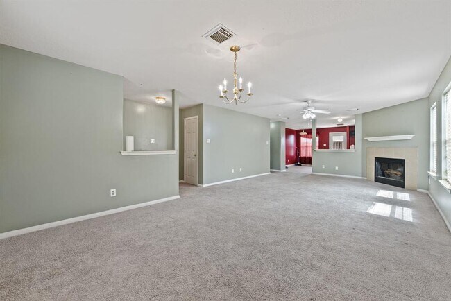 Foto del edificio - 17250 Cricketbriar Ct