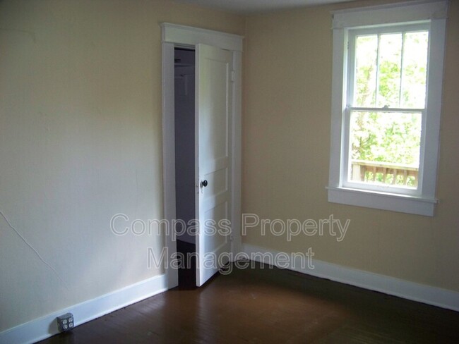 Foto del edificio - 301 Grandview St