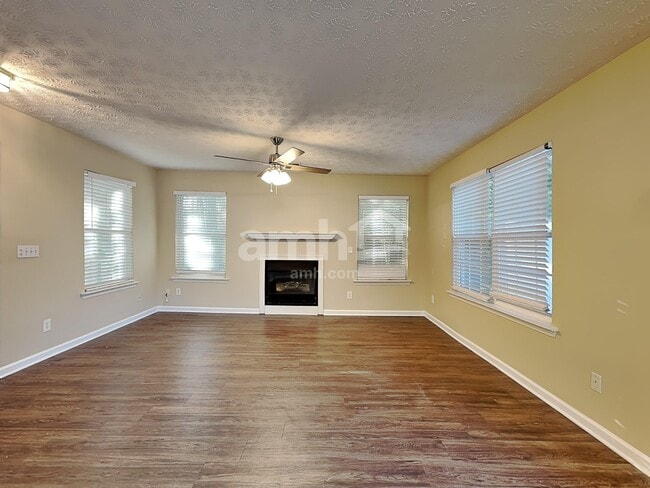 Building Photo - 836 Windcroft Cir NW