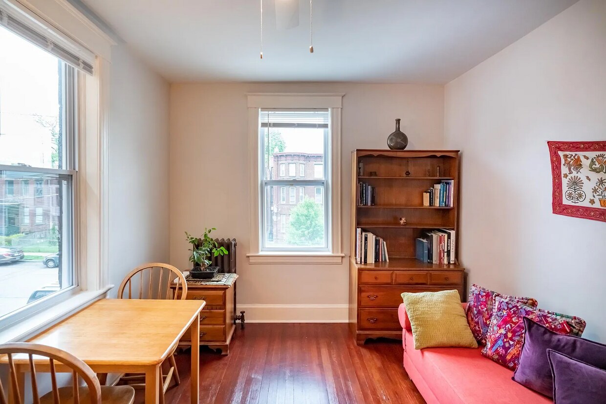 Foto principal - 81 Liberty St WH