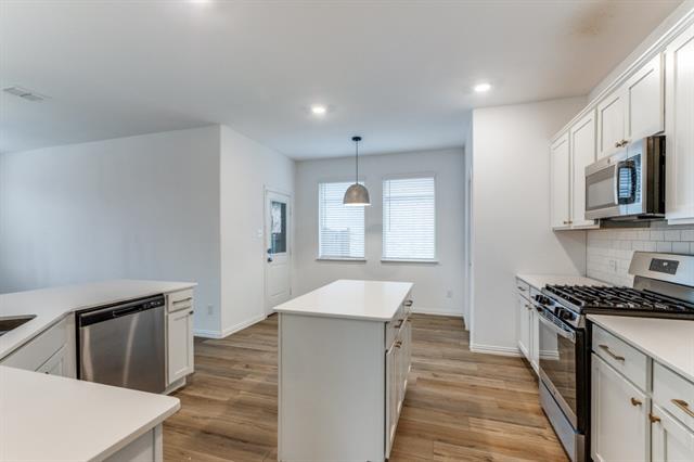 Building Photo - 7936 Lindheimer Ln