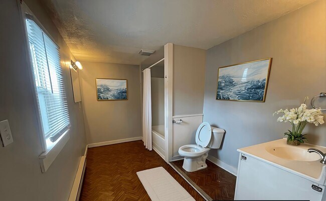 Foto del edificio - “A Charming Place to Call Home – Spacious 4 Bedroom - 2 Bath”