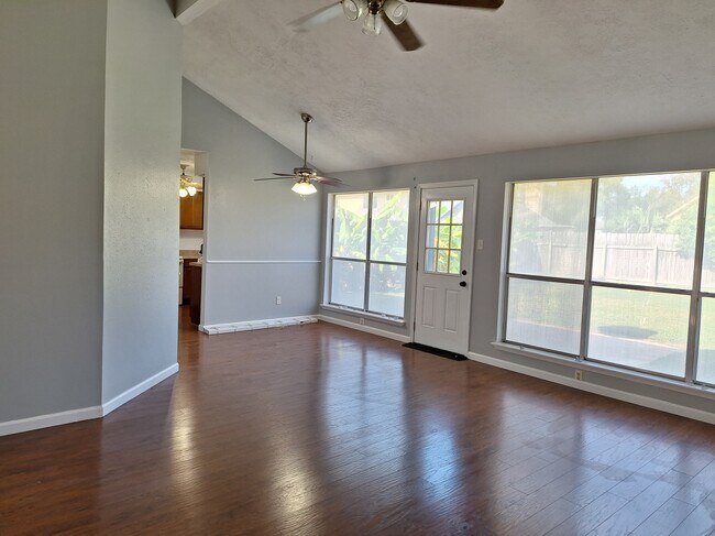 Building Photo - 4206 Owens Creek Ln