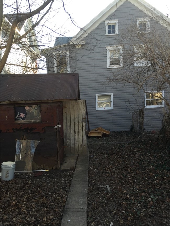 Building Photo - 507 S Raleigh St
