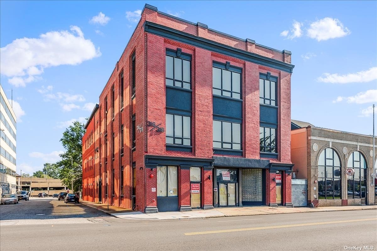 Primary Photo - 316 Fulton Ave