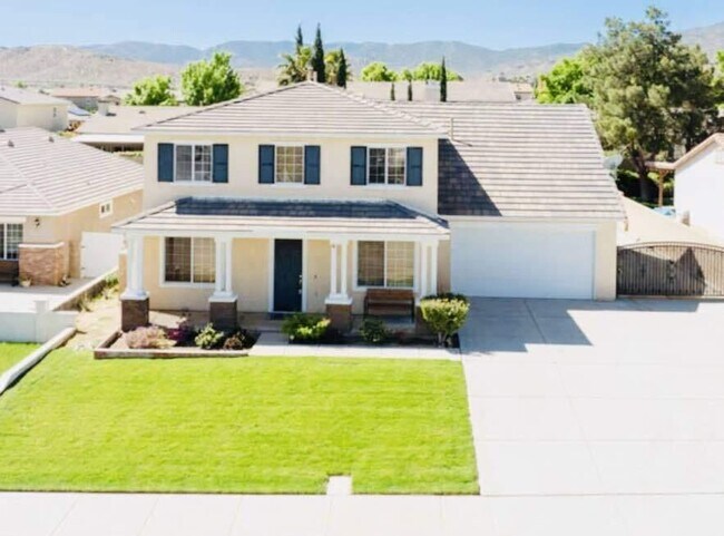 Foto del edificio - 2644 Taft Ln