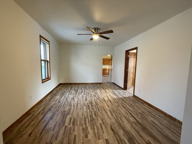 Foto del edificio - 1739 S 14th St