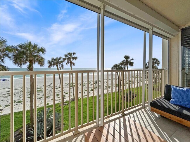 Building Photo - 4325 Gulf of Mexico Dr