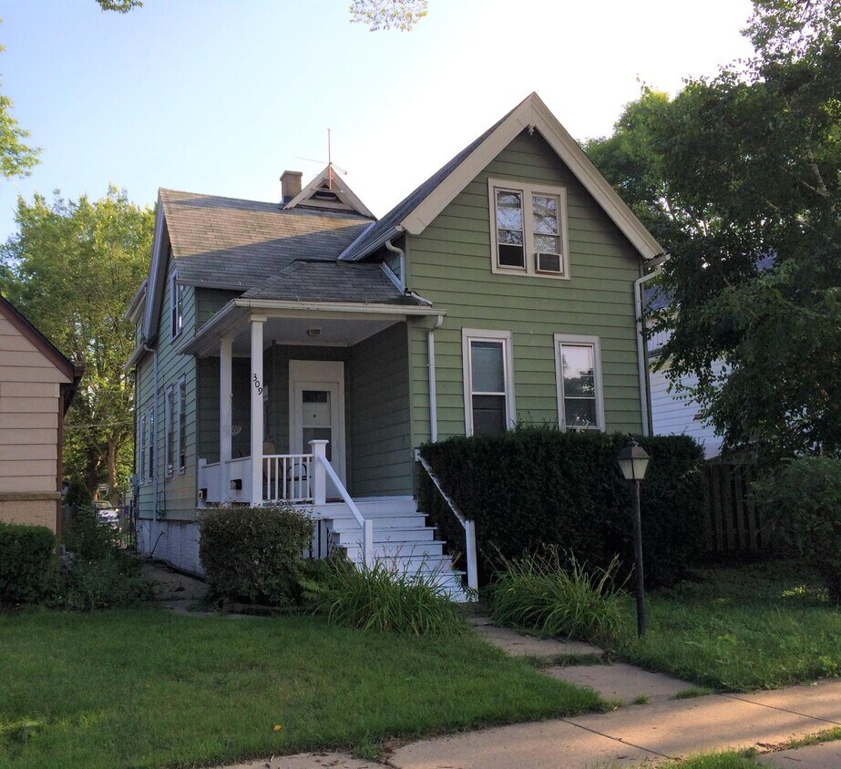 Primary Photo - 309 E Euclid Ave