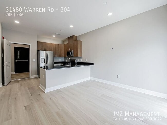 Building Photo - 31480 Warren Rd