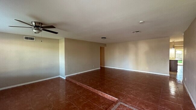 Foto del edificio - 2729 S Spruce