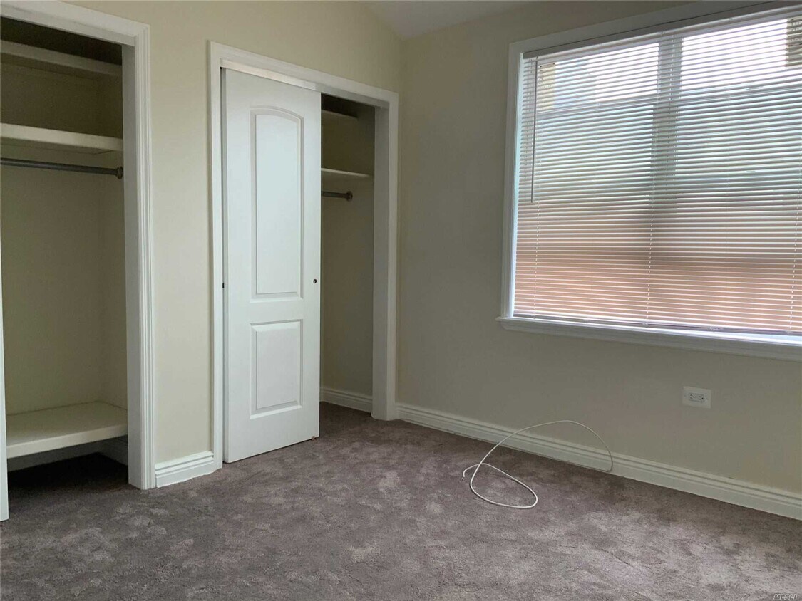 Foto principal - 85-35 150th St