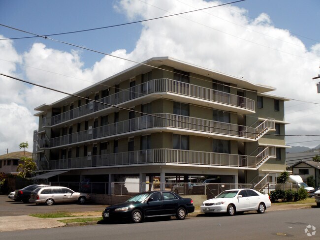 Building Photo - 2921 Winam Ave