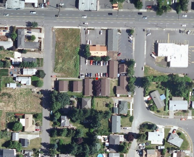 Aerial Photo - Stark Street Crossing