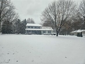 Building Photo - 2340 Nagel Rd